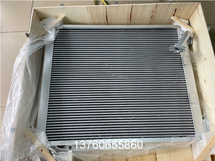 PC200-6液壓油（yóu）散熱器